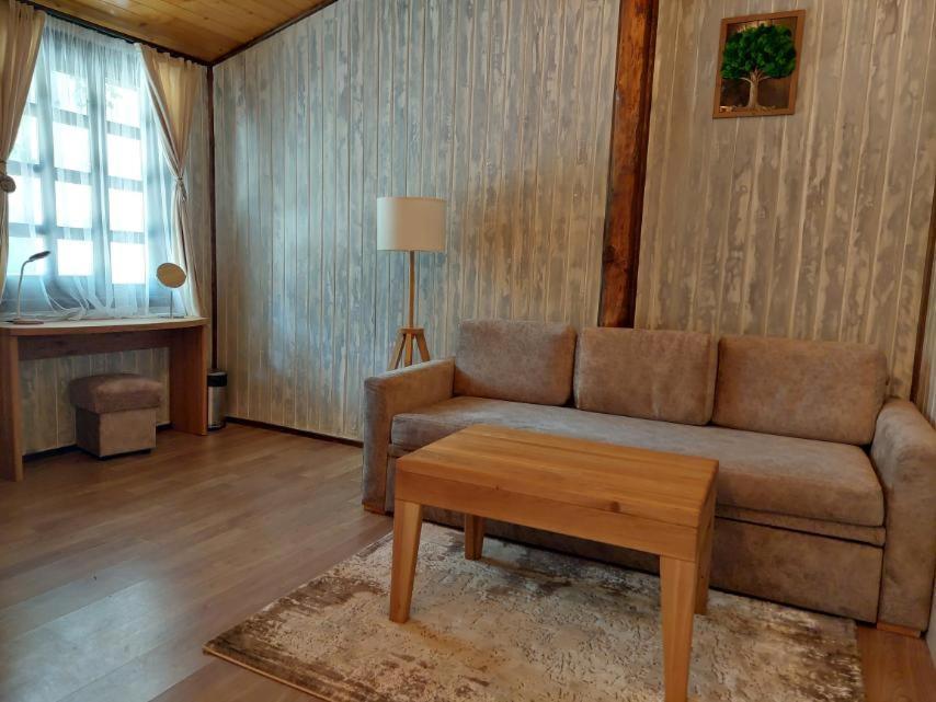 Hotel Complex Barite à Chernevo Extérieur photo