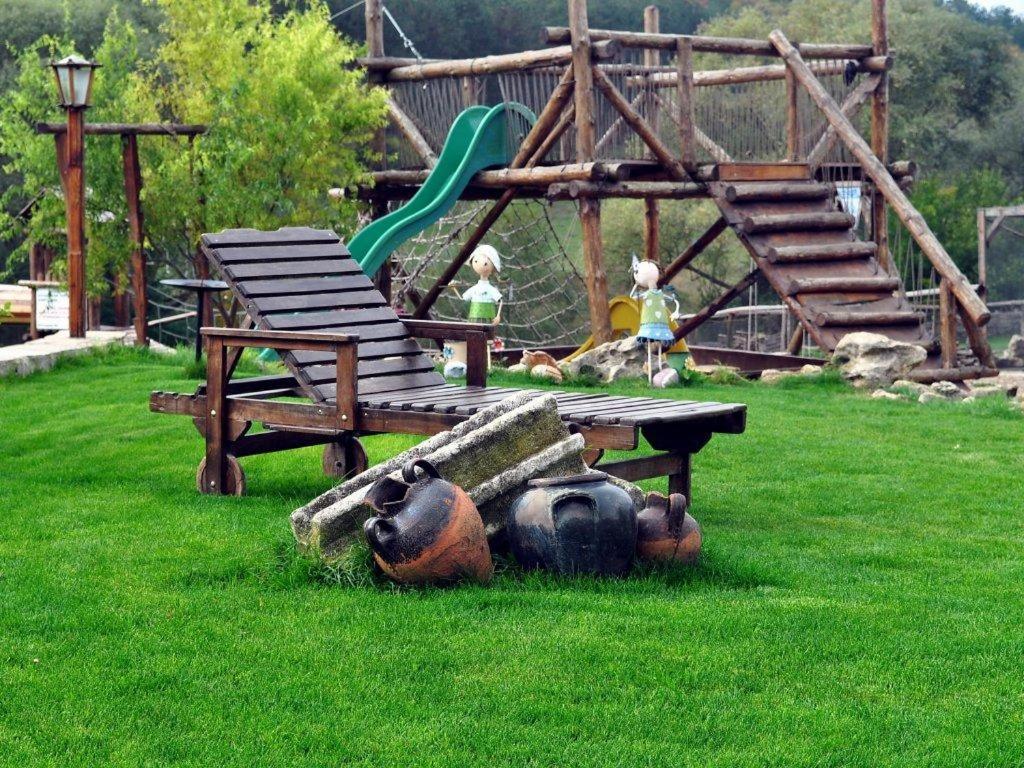 Hotel Complex Barite à Chernevo Extérieur photo