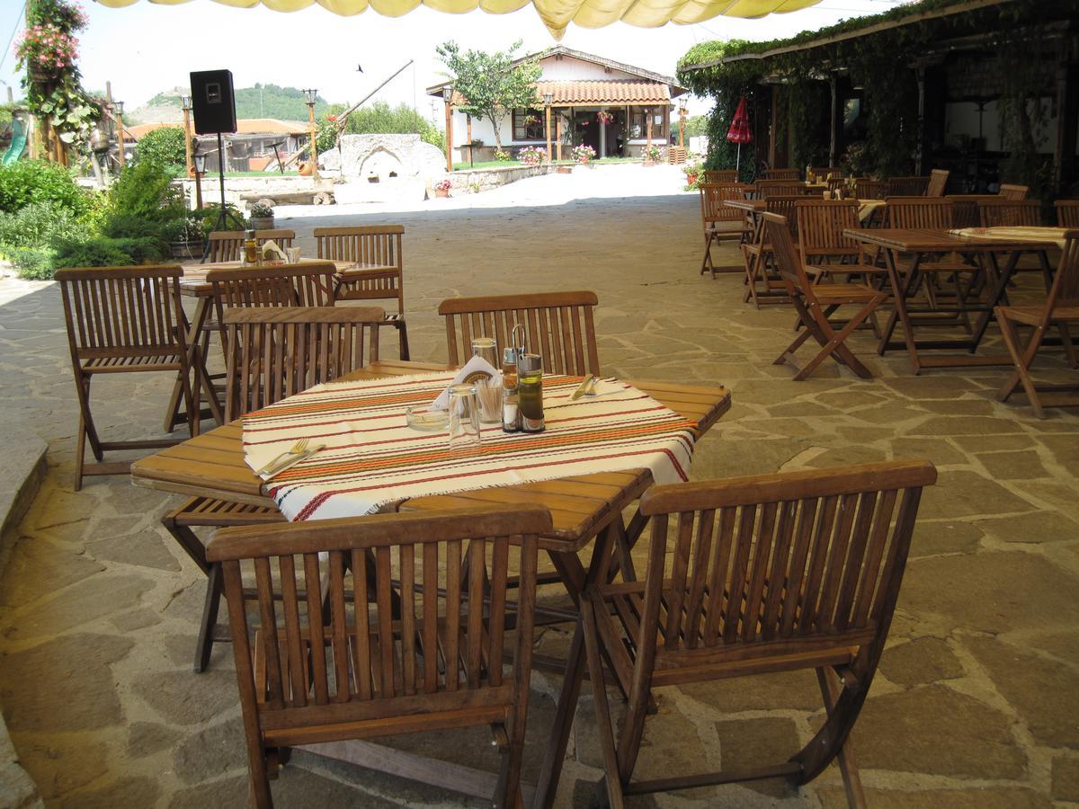Hotel Complex Barite à Chernevo Extérieur photo